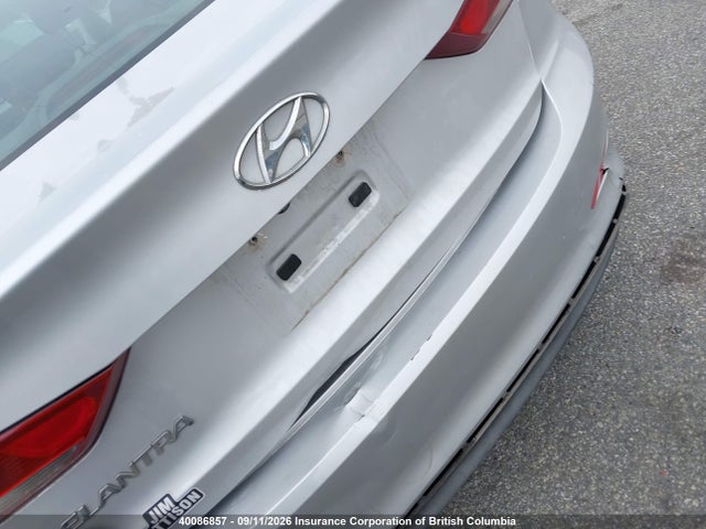 Продаж на аукціоні авто 2018 Hyundai Elantra Sel/value/limited, vin: KMHD84LFXJU570157, номер лоту: 40086857