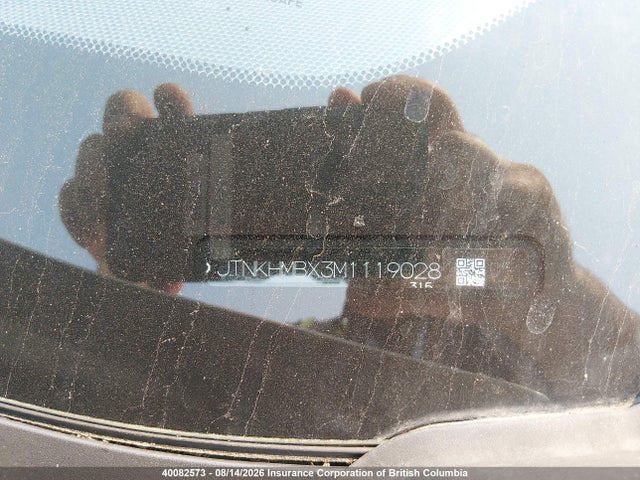 40082573 :رقم المزاد ، JTNKHMBX3M1119028 vin ، 2021 Toyota C-hr Xle/le/night Shade/limited مزاد بيع
