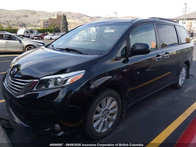 Toyota Sienna Xle 7 Passenger 2017 5TDDZ3DC7HS176405 Image 2