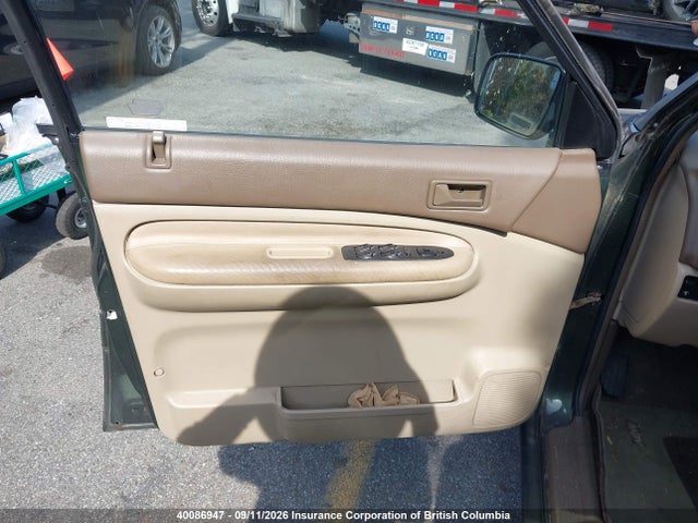1996 Mazda Mpv Wagon მანქანა იყიდება აუქციონზე, vin: JM3LV5221T0811019, აუქციონის ნომერი: 40086947