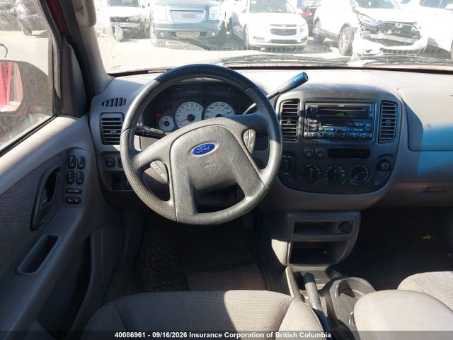 Продажа на аукционе авто 2001 Ford Escape Xlt, vin: 1FMCU04181KF53243, номер лота: 40086961