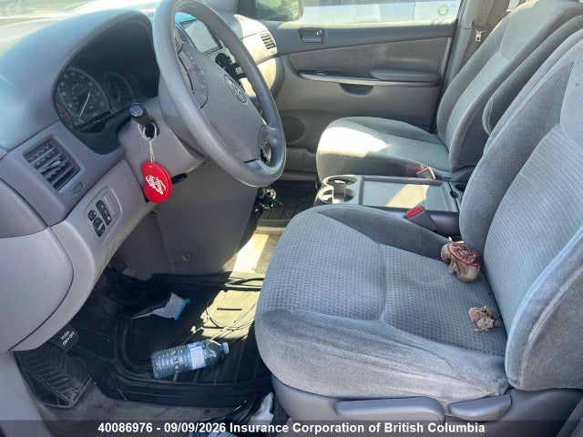 40086976 :رقم المزاد ، 5TDZA29C26S396189 vin ، 2006 Toyota Sienna Ce مزاد بيع