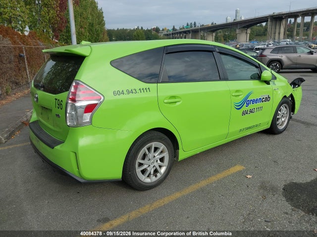 Продажа на аукционе авто 2017 Toyota Prius V Five, vin: JTDZN3EU2HJ057697, номер лота: 40084378