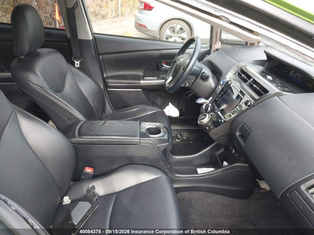 40084378 :رقم المزاد ، JTDZN3EU2HJ057697 vin ، 2017 Toyota Prius V Five مزاد بيع