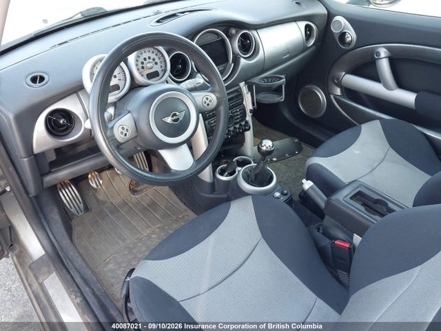 Продажа на аукционе авто 2004 Mini Cooper S, vin: WMWRE33474TD81617, номер лота: 40087021