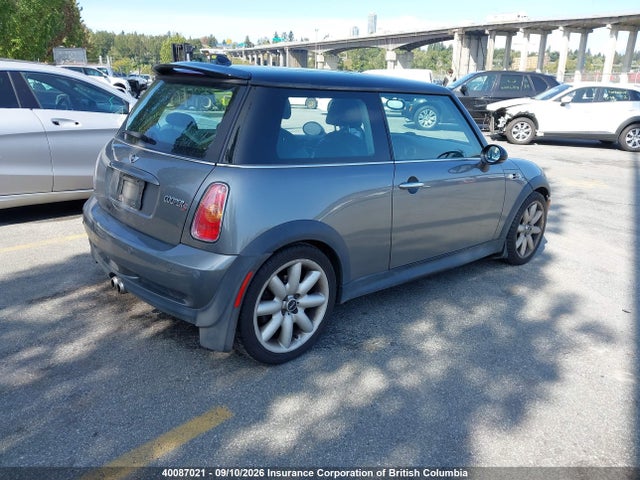Продажа на аукционе авто 2004 Mini Cooper S, vin: WMWRE33474TD81617, номер лота: 40087021