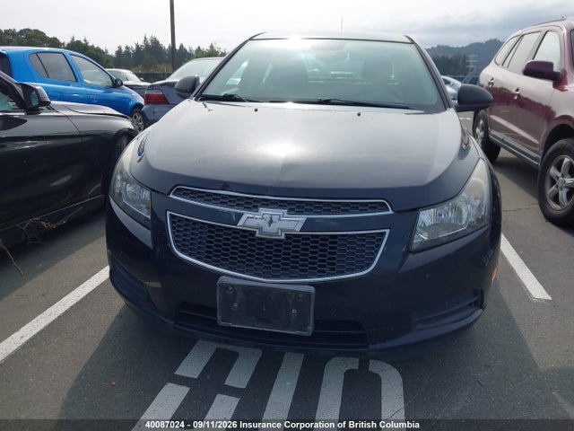 40087024 :رقم المزاد ، 1G1PB5SH1D7288111 vin ، 2013 Chevrolet Cruze مزاد بيع