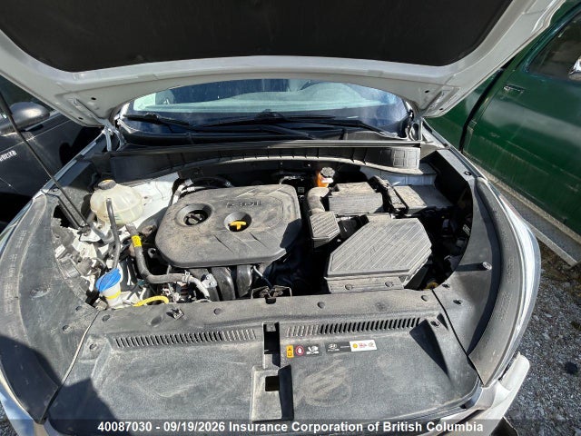 KM8J2CA46JU638972 Hyundai TUCSON SE