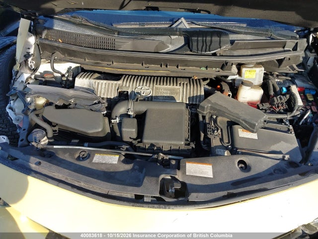 40083618 :رقم المزاد ، JTDZN3EU7HJ056755 vin ، 2017 Toyota Prius V مزاد بيع