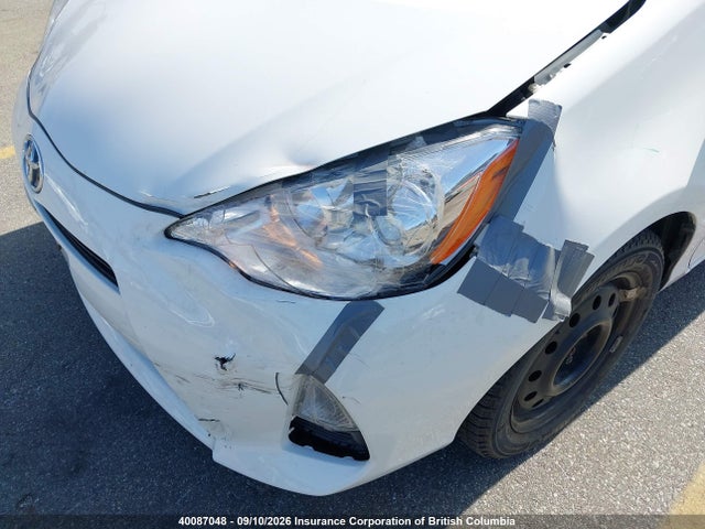 40087048 :رقم المزاد ، JTDKDTB3XD1536377 vin ، 2013 Toyota Prius مزاد بيع