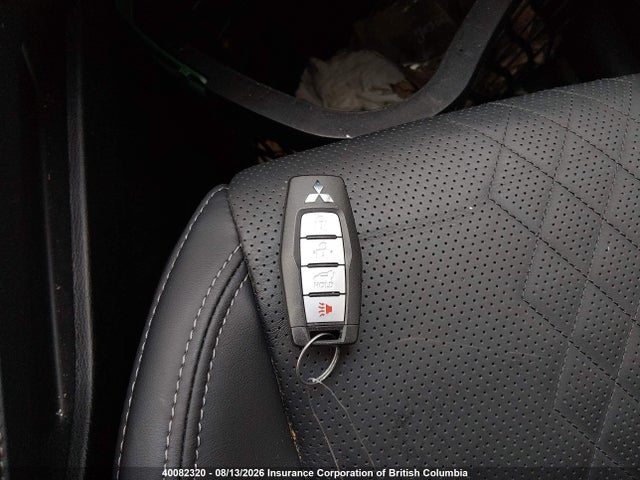 JA4T5WA9XRZ628262 Mitsubishi Outlander Sel
