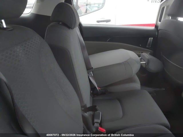 Продаж на аукціоні авто 2025 Kia Carnival Lx/lxs, vin: KNDNB5K36S6527786, номер лоту: 40087072