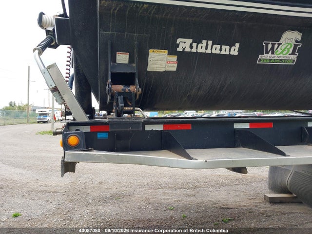 Midland Commercial Dump Trailer 2017 2MFB2R5D7HR008627 Image 9