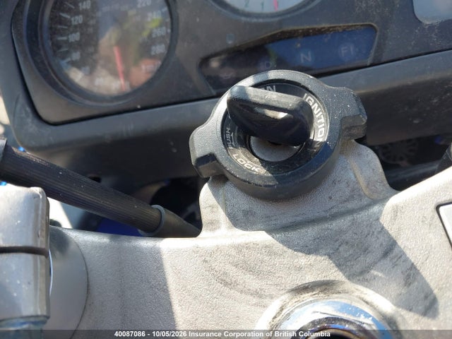 2000 Honda Vfr800 Fi მანქანა იყიდება აუქციონზე, vin: JH2RC4621YM200072, აუქციონის ნომერი: 40087086