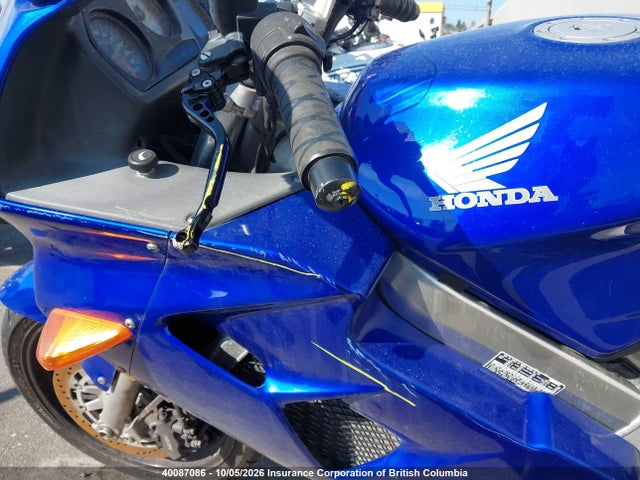2000 Honda Vfr800 Fi მანქანა იყიდება აუქციონზე, vin: JH2RC4621YM200072, აუქციონის ნომერი: 40087086