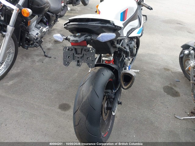 40084201 :رقم المزاد ، WB10E6306R6J18447 vin ، 2024 Bmw S 1000 Rr مزاد بيع