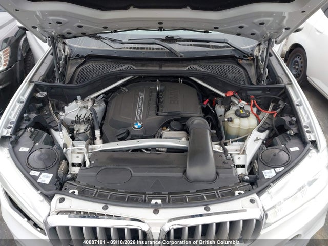 40087101 :رقم المزاد ، 5UXKR0C59J0X93370 vin ، 2018 Bmw X5 مزاد بيع