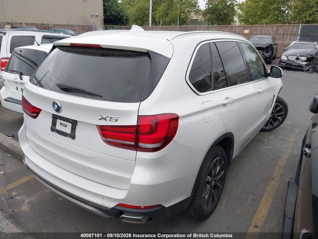 40087101 :رقم المزاد ، 5UXKR0C59J0X93370 vin ، 2018 Bmw X5 مزاد بيع