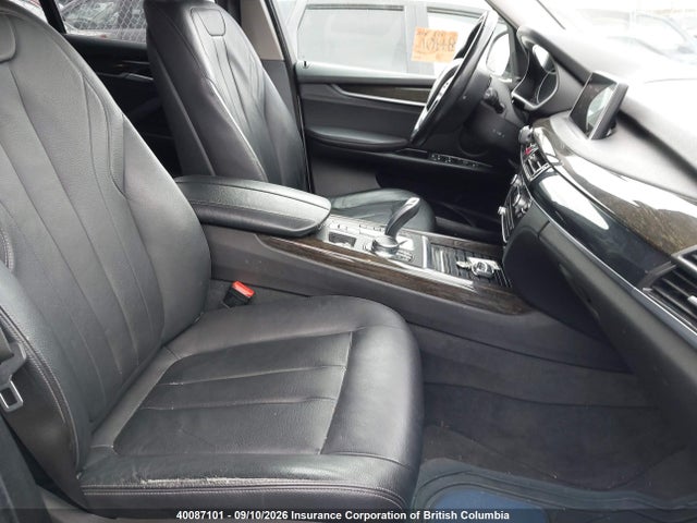 40087101 :رقم المزاد ، 5UXKR0C59J0X93370 vin ، 2018 Bmw X5 مزاد بيع