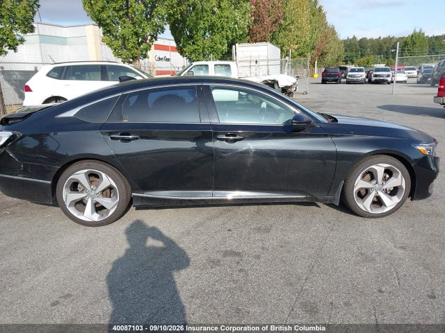 2018 Honda Accord Touring მანქანა იყიდება აუქციონზე, vin: 1HGCV1F97JA810670, აუქციონის ნომერი: 40087103