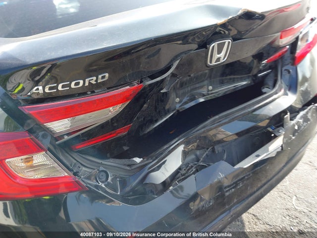 Honda Accord Touring 2018 1HGCV1F97JA810670 Image 6