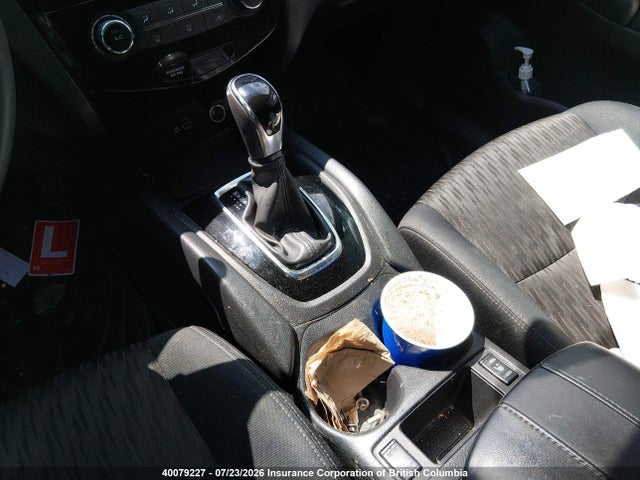 40079227 :رقم المزاد ، 5N1AT2MV1JC735062 vin ، 2018 Nissan Rogue Sv/sl مزاد بيع