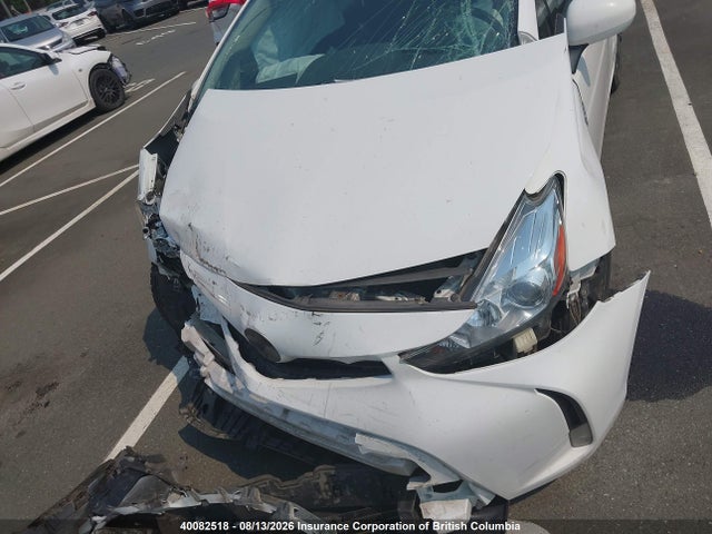 Toyota PRIUS V 2015 JTDZN3EU4FJ034418 Image 10