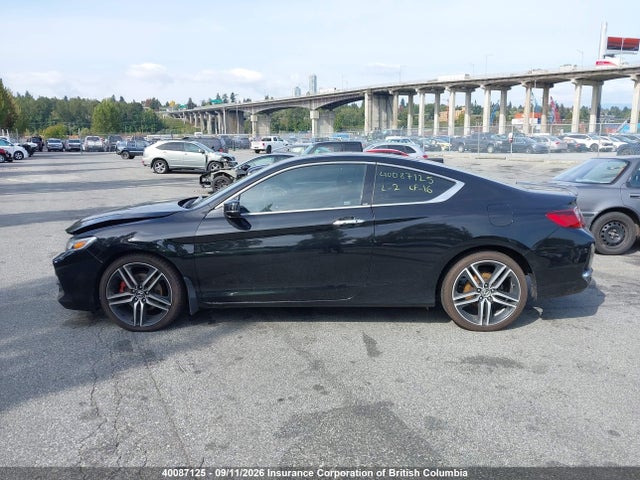 Honda Accord Touring 2016 1HGCT1B84GA800481 Image 15