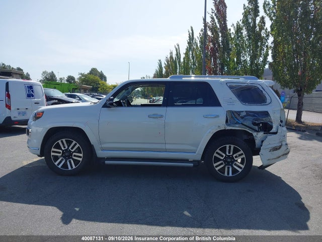 40087131 :رقم المزاد ، JTEKU5JR6N6047363 vin ، 2022 Toyota 4runner Limited مزاد بيع