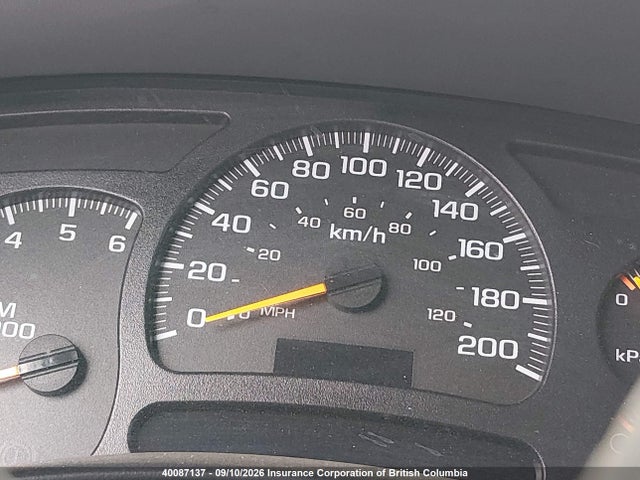 40087137 :رقم المزاد ، 1GCHK29U05E305992 vin ، 2005 Chevrolet Silverado K2500 Heavy Duty مزاد بيع