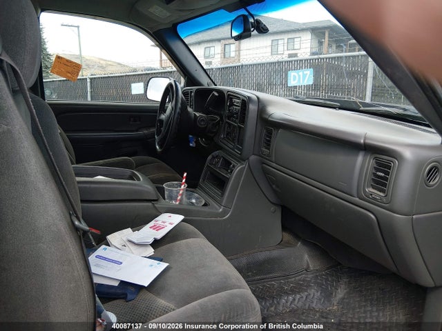 40087137 :رقم المزاد ، 1GCHK29U05E305992 vin ، 2005 Chevrolet Silverado K2500 Heavy Duty مزاد بيع