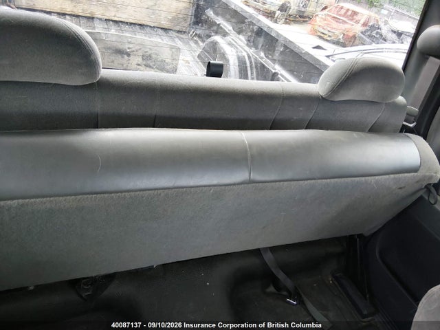 40087137 :رقم المزاد ، 1GCHK29U05E305992 vin ، 2005 Chevrolet Silverado K2500 Heavy Duty مزاد بيع