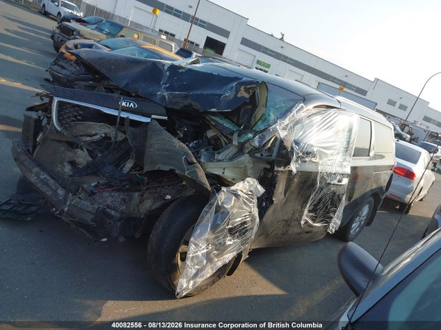 KIA SEDONA LX 2016 KNDMB5C18G6212908 Image 2