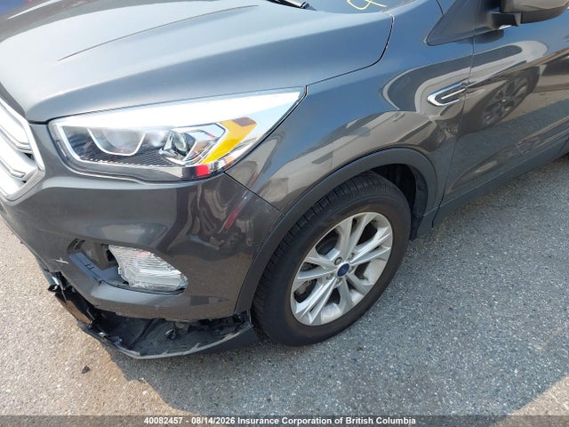 1FMCU9H96JUC52608 Ford ESCAPE SEL