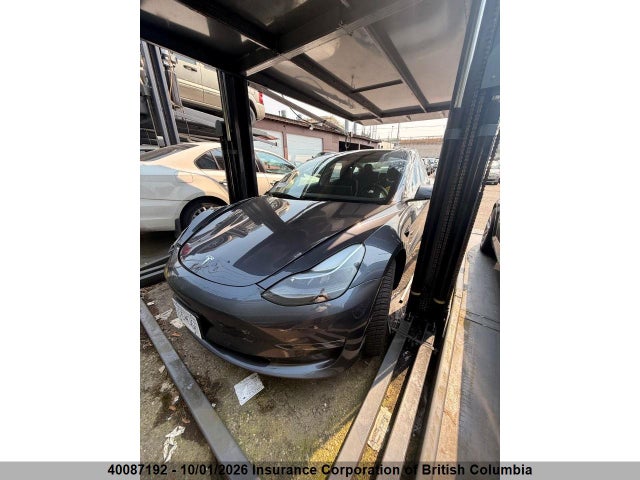 Tesla MODEL 3 2022 5YJ3E1EB3NF231661 Image 2