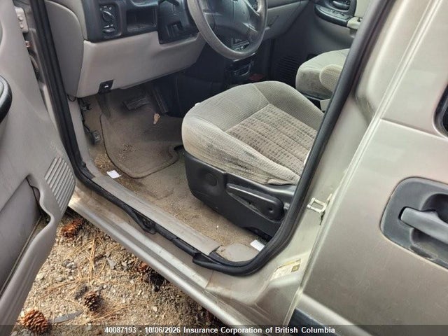 Продажа на аукционе авто 2005 Chevrolet Venture, vin: 1GNDV03EX5D126223, номер лота: 40087193