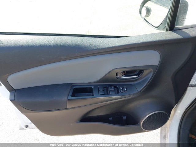 Toyota Yaris 2015 VNKKTUD30FA043713 Image 21