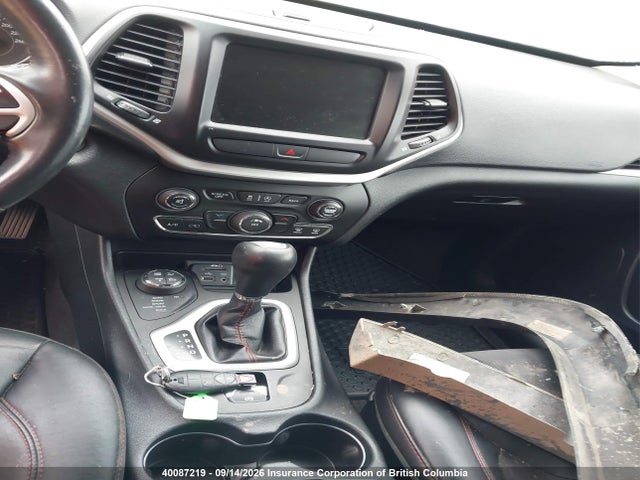 1C4PJMBSXGW301819 Jeep Cherokee Trailhawk