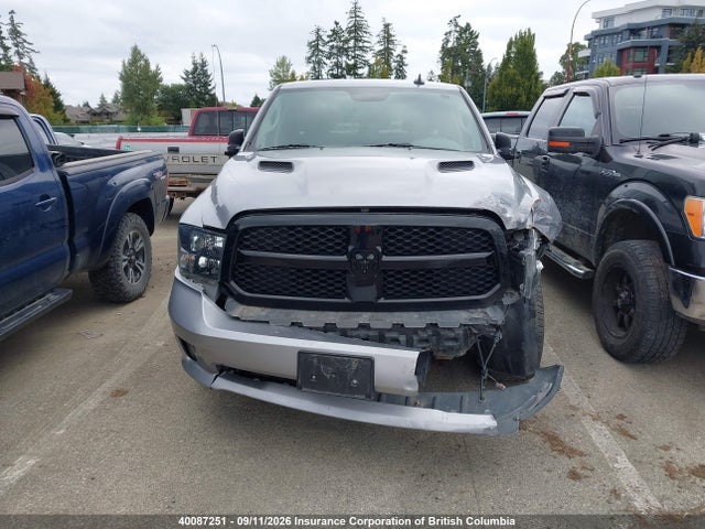 40087251 :رقم المزاد ، 3C6RR7KT7LG265938 vin ، 2020 Ram 1500 Classic St مزاد بيع