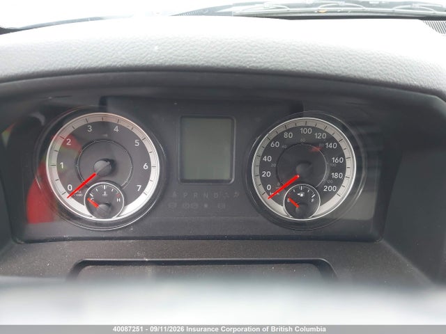 40087251 :رقم المزاد ، 3C6RR7KT7LG265938 vin ، 2020 Ram 1500 Classic St مزاد بيع