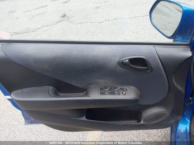 2007 Honda Fit მანქანა იყიდება აუქციონზე, vin: JHMGD38457S818493, აუქციონის ნომერი: 40087254