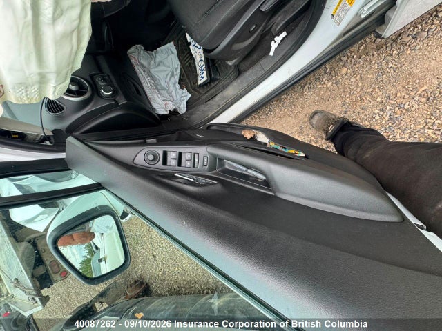2015 Chevrolet Trax მანქანა იყიდება აუქციონზე, vin: 3GNCJRSB5FL227104, აუქციონის ნომერი: 40087262