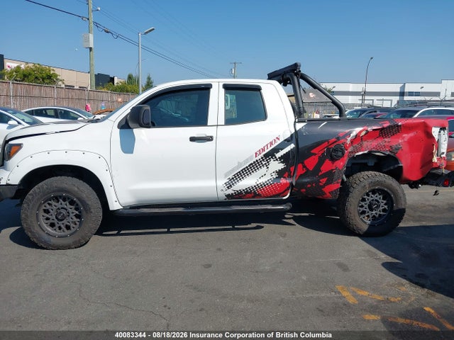 Продажа на аукционе авто 2007 Toyota Tundra Double Cab Sr5, vin: 5TFBT54137X010006, номер лота: 40083344