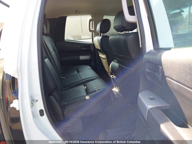 Продажа на аукционе авто 2007 Toyota Tundra Double Cab Sr5, vin: 5TFBT54137X010006, номер лота: 40083344
