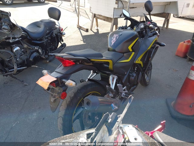 Honda Cbr300 Ra 2015 MLHNC516XF5100886 Image 4