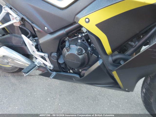 Honda Cbr300 Ra 2015 MLHNC516XF5100886 Image 8
