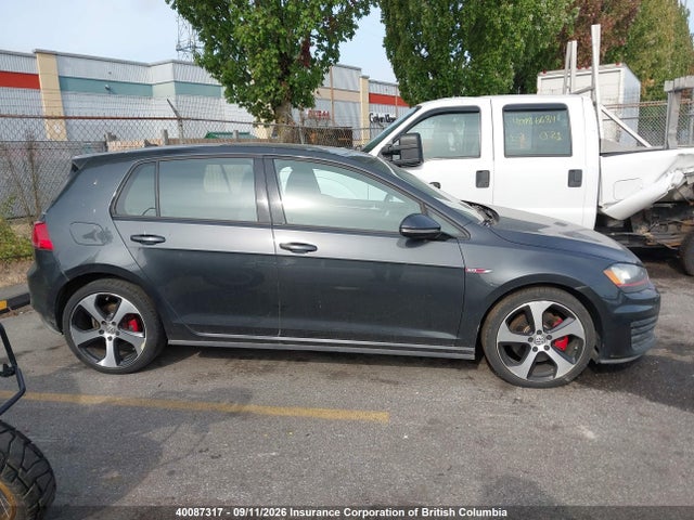 2015 Volkswagen Gti მანქანა იყიდება აუქციონზე, vin: 3VW4T7AUXFM088397, აუქციონის ნომერი: 40087317