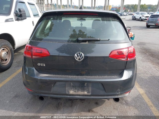 2015 Volkswagen Gti მანქანა იყიდება აუქციონზე, vin: 3VW4T7AUXFM088397, აუქციონის ნომერი: 40087317