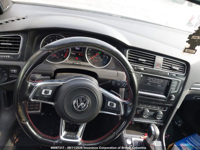 2015 Volkswagen Gti მანქანა იყიდება აუქციონზე, vin: 3VW4T7AUXFM088397, აუქციონის ნომერი: 40087317