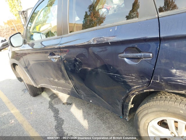 JA4AZ2A3XGZ600958 Mitsubishi Outlander Es